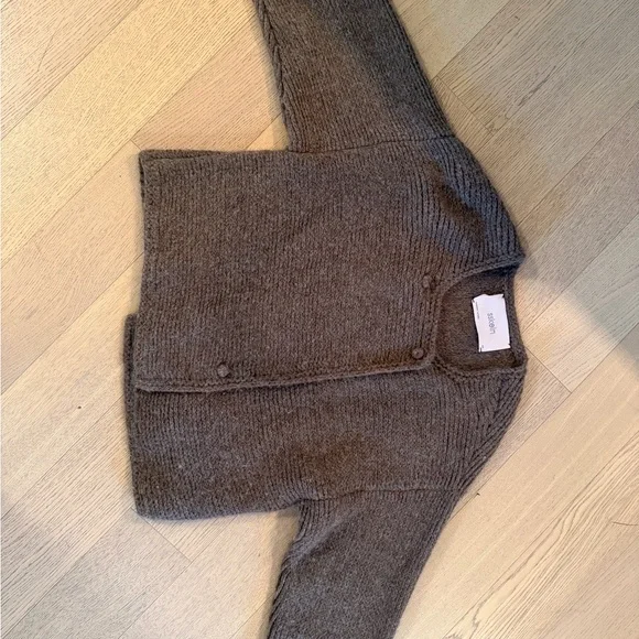 Women's Chunky Brown Knit Cardigan - Picture 4 of 4